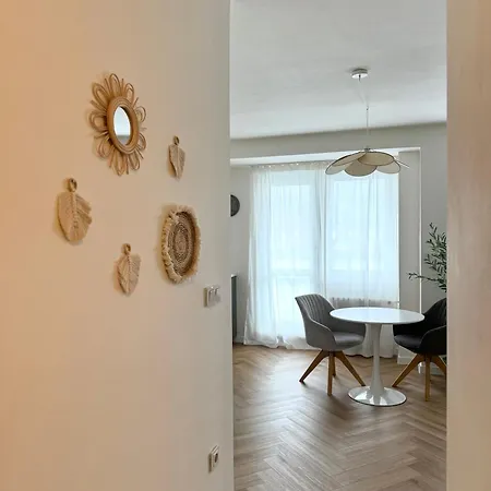 Oliva Se Snídaní * Ostrava